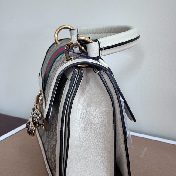 Faux Pearl Queen Margaret - Picture 3 of 16